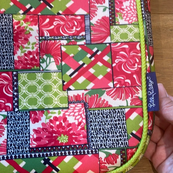 Lilly Pulitzer Laptop Sleeve - Picture 6 of 7